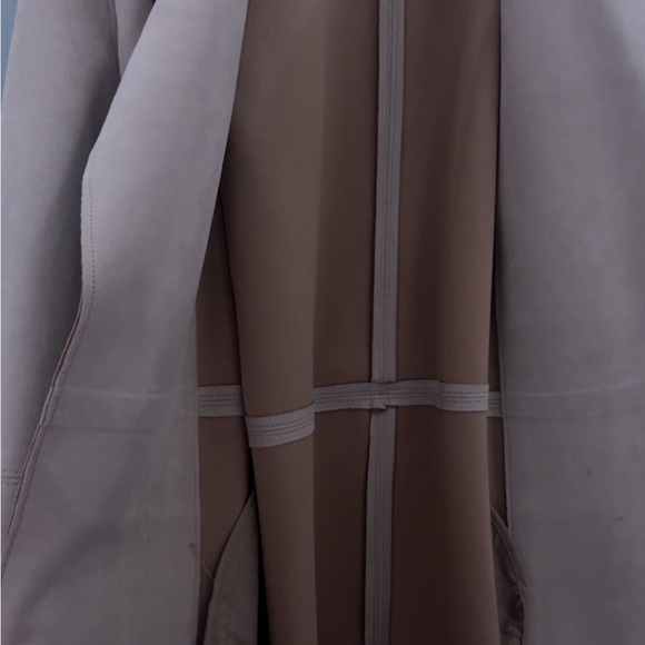 H&M Classic Beige Trench Coat - Picture 4 of 5